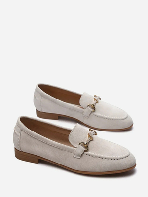 Смотреть модные образы с валберриз с Лоферы (артикул 287905447)