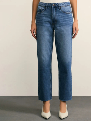 Смотреть образы с Джинсы (артикул 279898507)