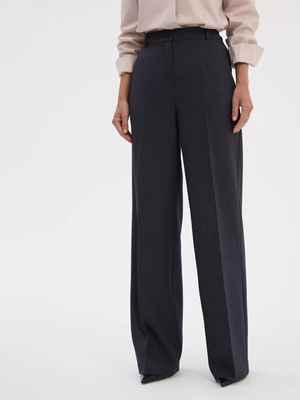 Смотреть модные образы с валберриз с Брюки (артикул 243076309)