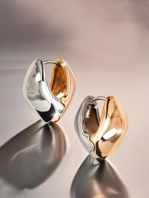 Смотреть модные образы с валберриз с Серьги (артикул 225132199)