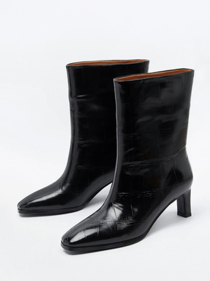 Смотреть модные образы с валберриз с Ботильоны (артикул 314521365)