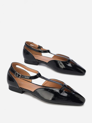 Смотреть модные образы с валберриз с Туфли (артикул 305486686)