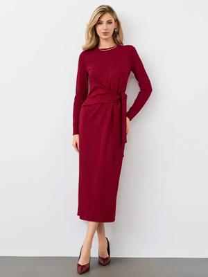 Смотреть модные образы с валберриз с Платье (артикул 263682254)