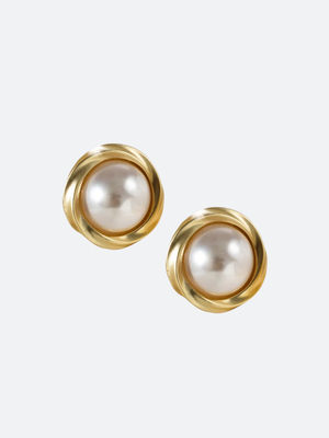 Смотреть модные образы с валберриз с Серьги (артикул 321257303)