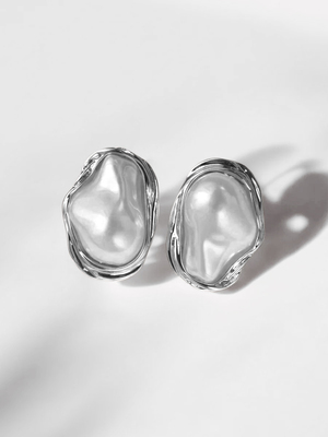 Смотреть модные образы с валберриз с Серьги (артикул 327589688)