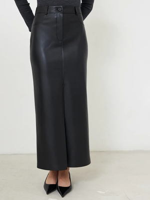 Смотреть модные образы с валберриз с Юбка (артикул 322223910)