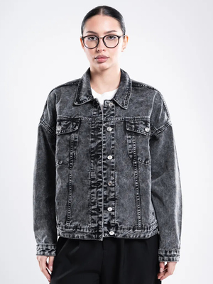 Смотреть модные образы с валберриз с Куртка (артикул 262747701)