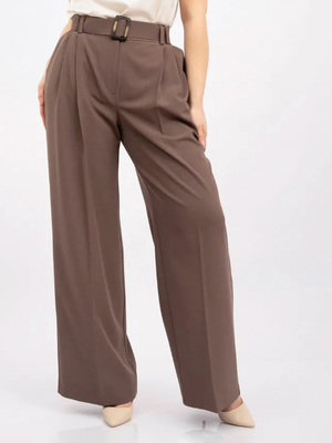 Смотреть модные образы с валберриз с Брюки (артикул 327593897)