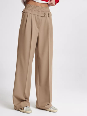 Смотреть модные образы с валберриз с Брюки (артикул 174497643)