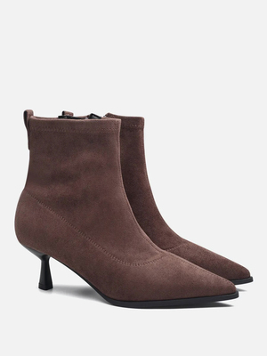 Смотреть модные образы с валберриз с Ботильоны (артикул 317358839)