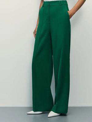 Смотреть модные образы с валберриз с Брюки (артикул 338621000)