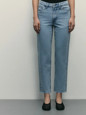 Смотреть образы с Джинсы (артикул 318415825)