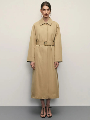 Смотреть модные образы с валберриз с Плащ (артикул 326738080)