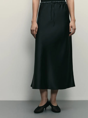 Смотреть модные образы с валберриз с Юбка (артикул 325091373)