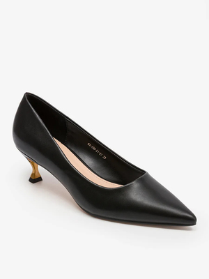 Смотреть модные образы с валберриз с Туфли (артикул 349348157)