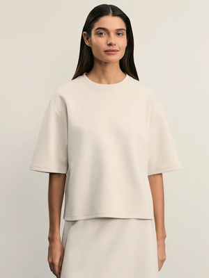 Смотреть образы с Футболка (артикул 311703951)