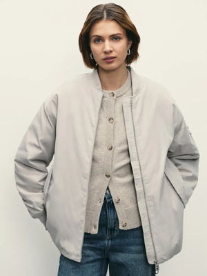 Смотреть модные образы с валберриз с Бомбер (артикул 318415226)