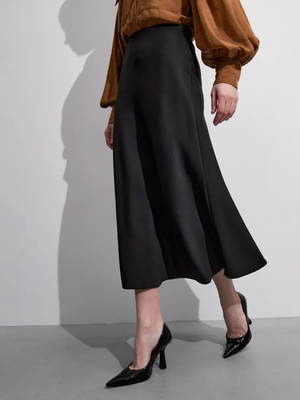 Смотреть модные образы с валберриз с Юбка (артикул 322128266)