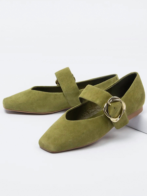 Смотреть модные образы с валберриз с Туфли (артикул 318458899)