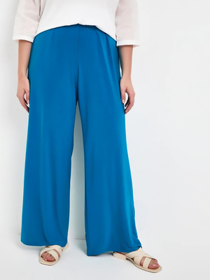 Смотреть модные образы с валберриз с Брюки (артикул 335724556)