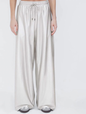 Смотреть образы с Брюки (артикул 308061569)