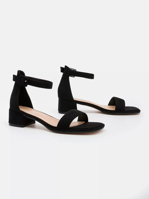 Смотреть модные образы с валберриз с Босоножки (артикул 232865134)