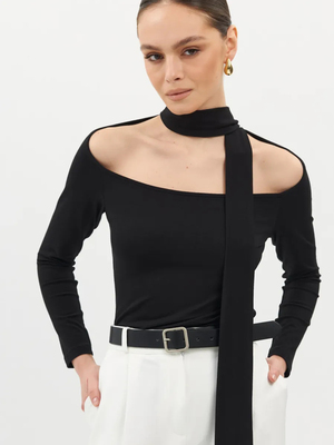 Смотреть модные образы с валберриз с Лонгслив (артикул 343255479)