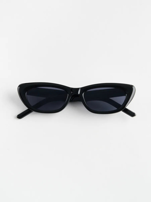 Смотреть модные образы с валберриз с Очки (артикул 182966474)