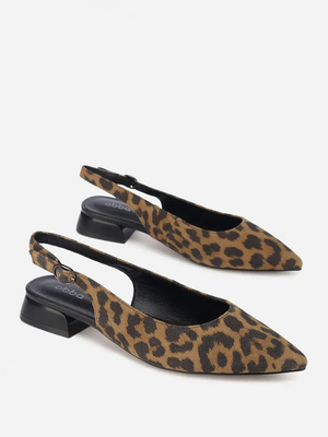 Смотреть образы с Туфли (артикул 305486234)