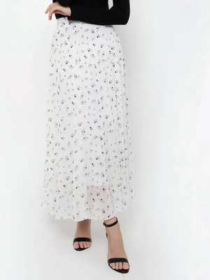 Смотреть модные образы с валберриз с Юбка (артикул 237681462)