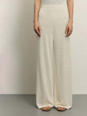 Смотреть модные образы с валберриз с Брюки (артикул 371185013)