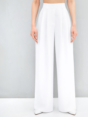 Смотреть модные образы с валберриз с Брюки (артикул 198227342)