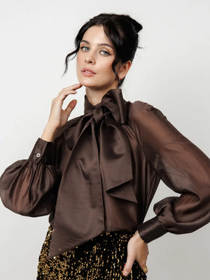 Смотреть модные образы с валберриз с Блуза (артикул 279648701)