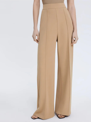 Смотреть модные образы с валберриз с Брюки (артикул 322399334)