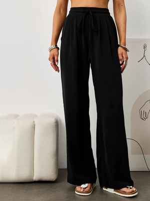 Смотреть модные образы с валберриз с Брюки (артикул 351458457)