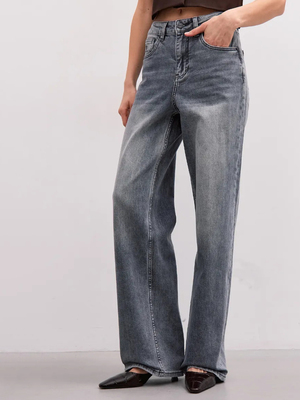 Смотреть модные образы с валберриз с Джинсы (артикул 329802914)