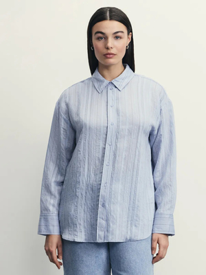 Смотреть модные образы с валберриз с Рубашка (артикул 360435952)