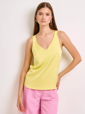 Смотреть модные образы с валберриз с Топ (артикул 21591211)