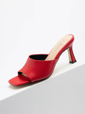 Смотреть модные образы с валберриз с Мюли (артикул 389615795)