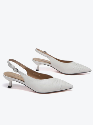 Смотреть образы с Туфли (артикул 379327247)