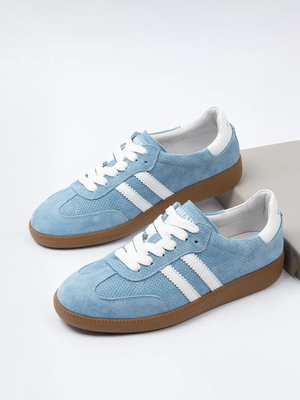 Смотреть модные образы с валберриз с Кеды (артикул 293365633)