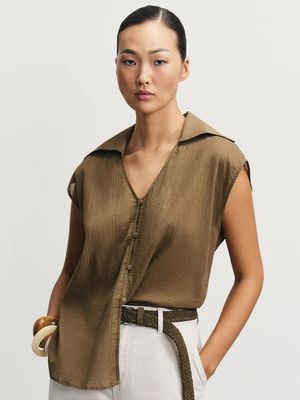 Смотреть модные образы с валберриз с Блуза (артикул 418737668)