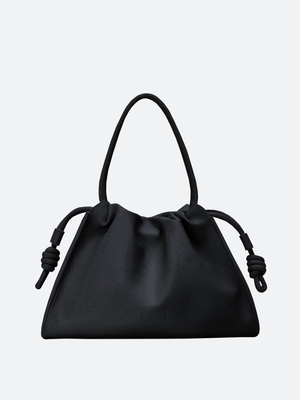 Смотреть модные образы с валберриз с Сумка (артикул 334597042)