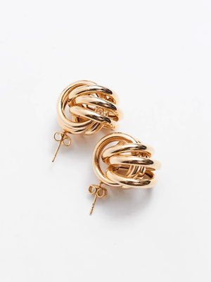 Смотреть модные образы с валберриз с Серьги (артикул 298410216)