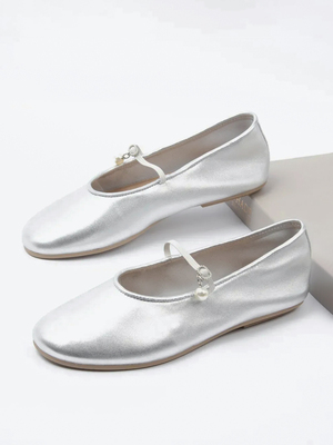 Смотреть модные образы с валберриз с Балетки (артикул 306181963)