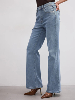 Смотреть модные образы с валберриз с Джинсы (артикул 311693084)