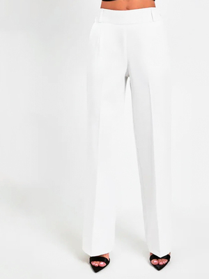 Смотреть образы с Брюки (артикул 379172356)