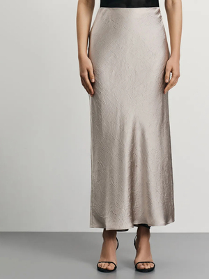 Смотреть модные образы с валберриз с Юбка (артикул 441649616)