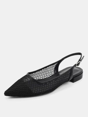 Смотреть модные образы с валберриз с Туфли (артикул 409893410)