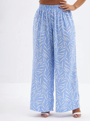 Смотреть образы с Брюки (артикул 388784996)